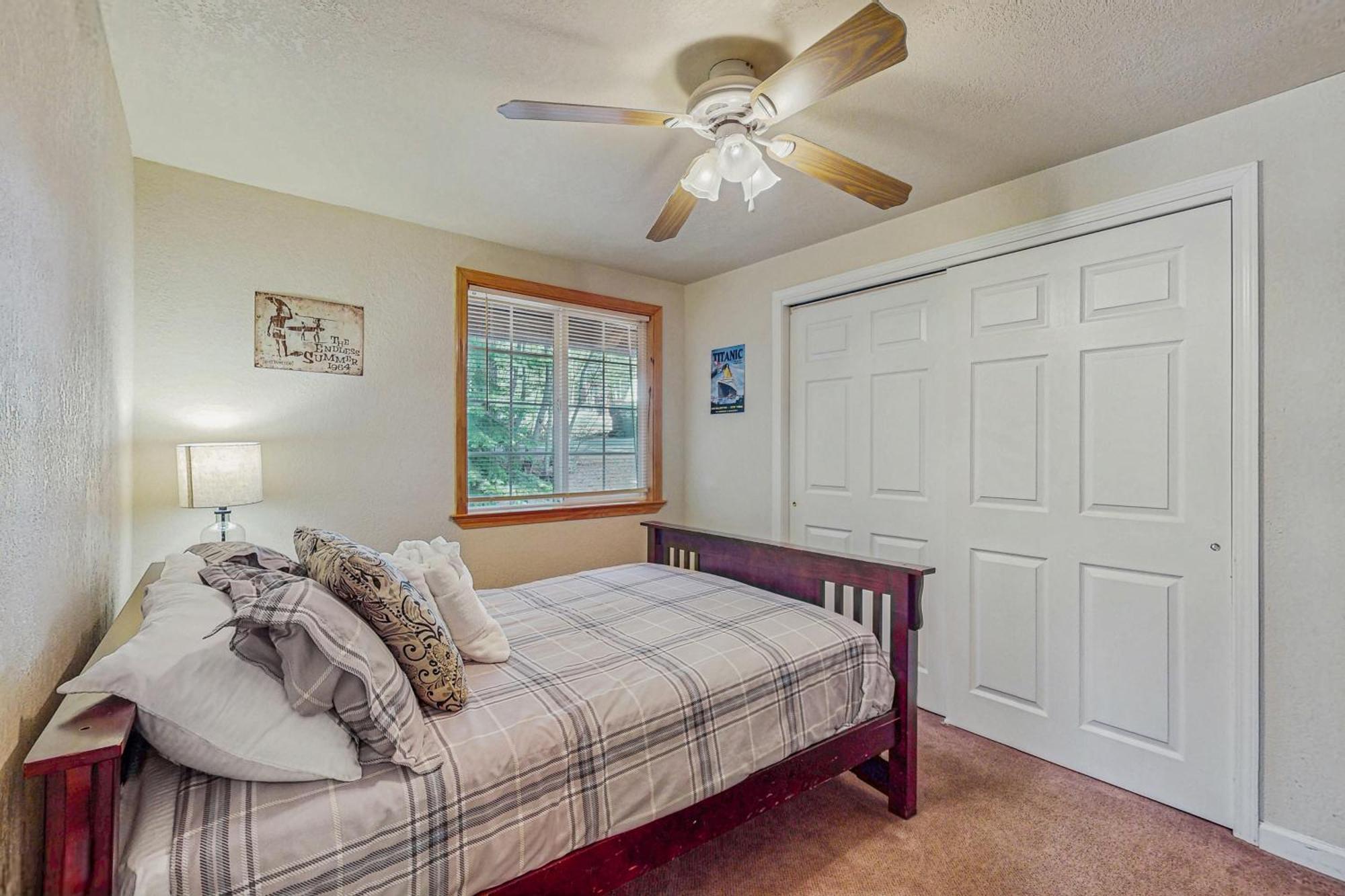 Charming Tahoe Chalet South Lake Tahoe